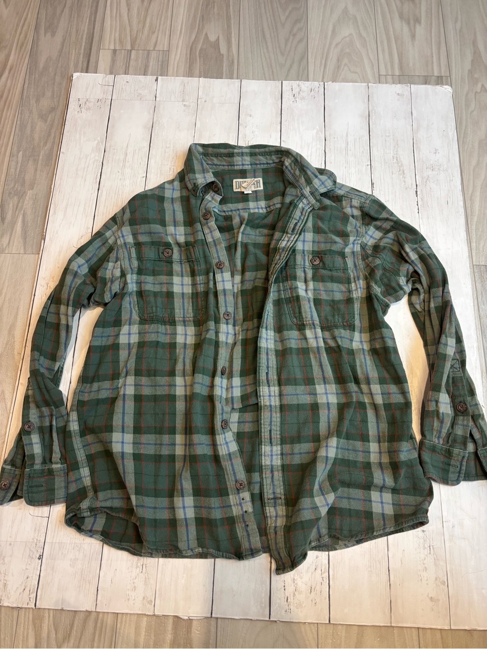 Duluth Trading Co Green Plaid Button-Up Flannel with Blue and Red Accents